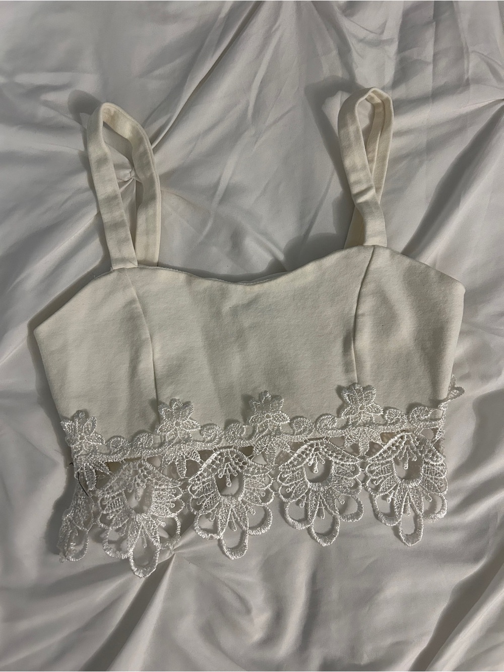 White Lace Hem Cropped Tank Top